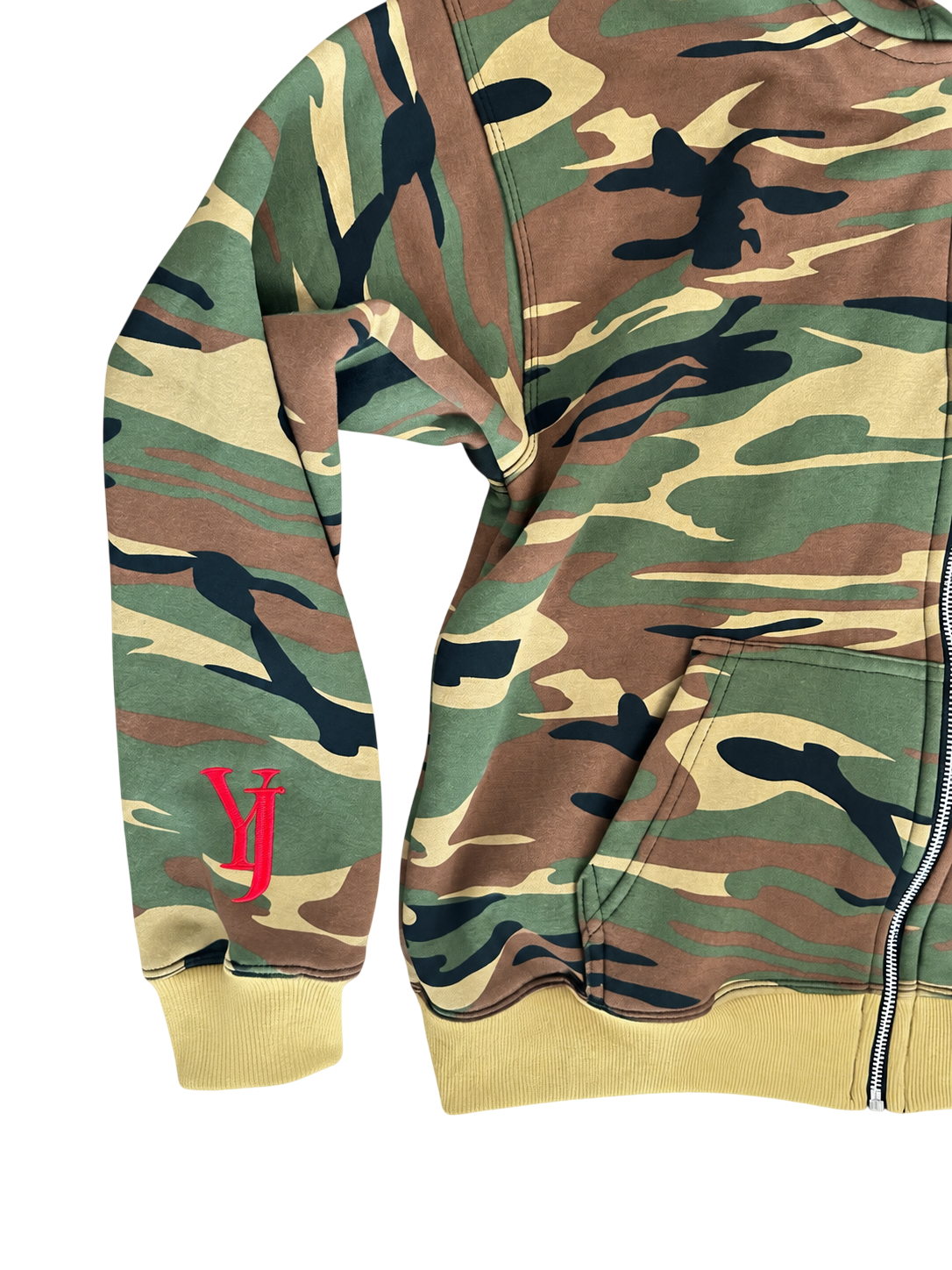 CAMO ZIP HOODIE